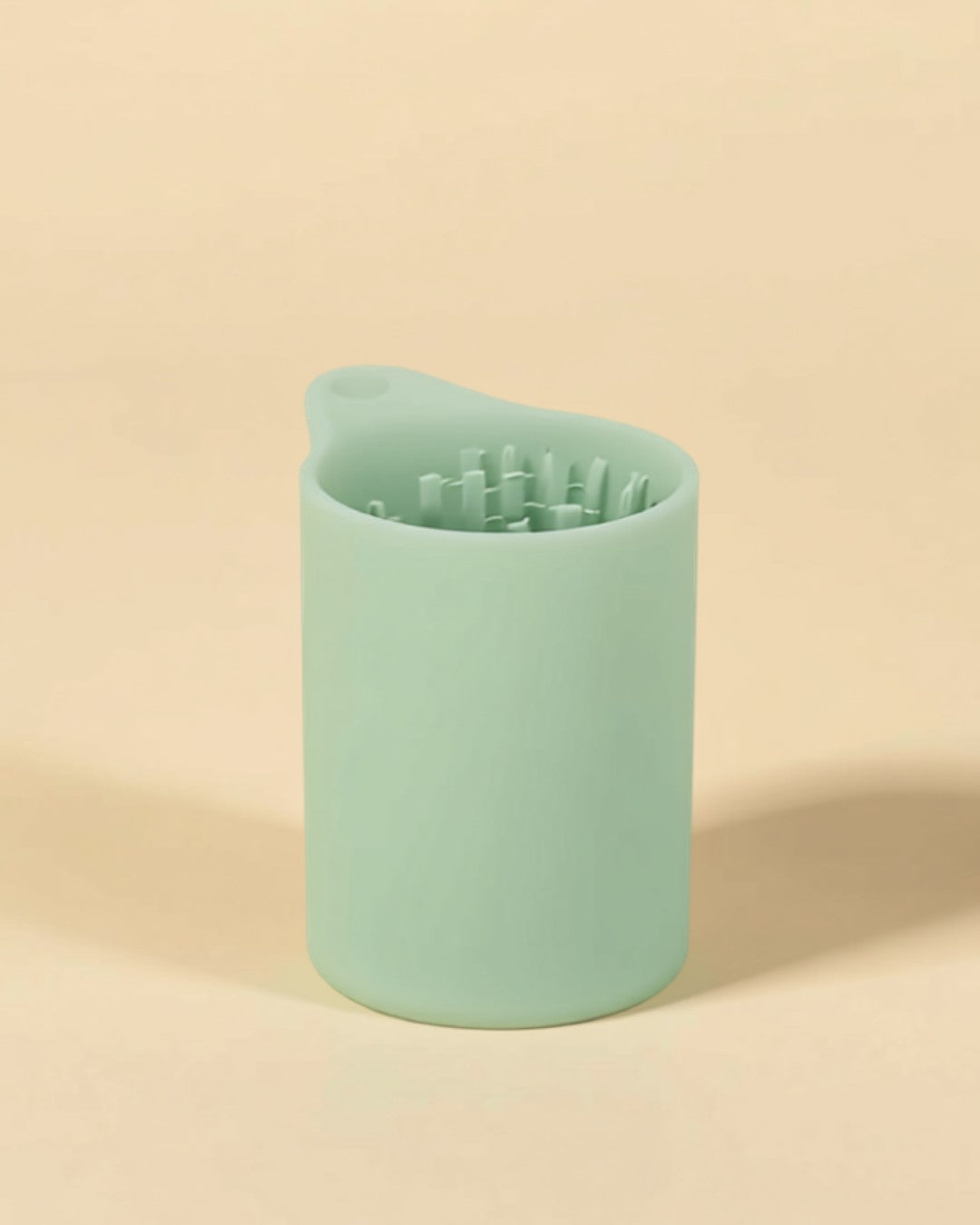 Muddy Paw Cleaner Cup - close-up of soft silicone bristles